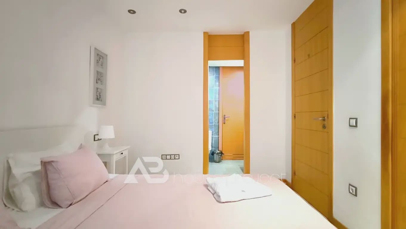 3 Zimmer Wohnung zu verkaufen in Adeje mit Pool - 425.000 € (Ref: 9788027)