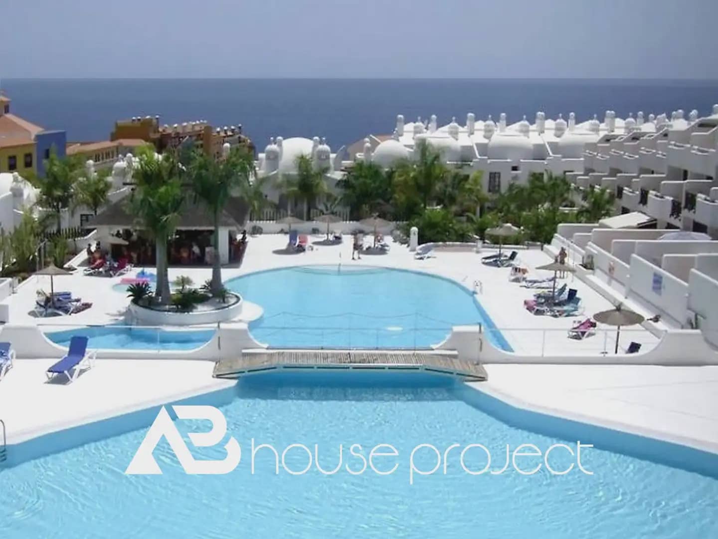 3 Zimmer Wohnung zu verkaufen in Adeje mit Pool - 425.000 € (Ref: 9788027)