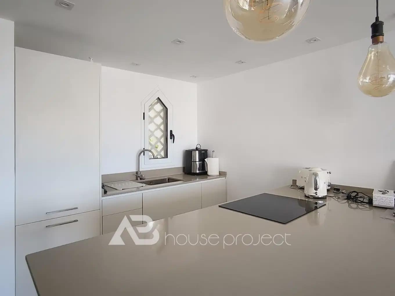 3 slaapkamer Flat te koop in Adeje met zwembad garage - € 640.000 (Ref: 9788831)