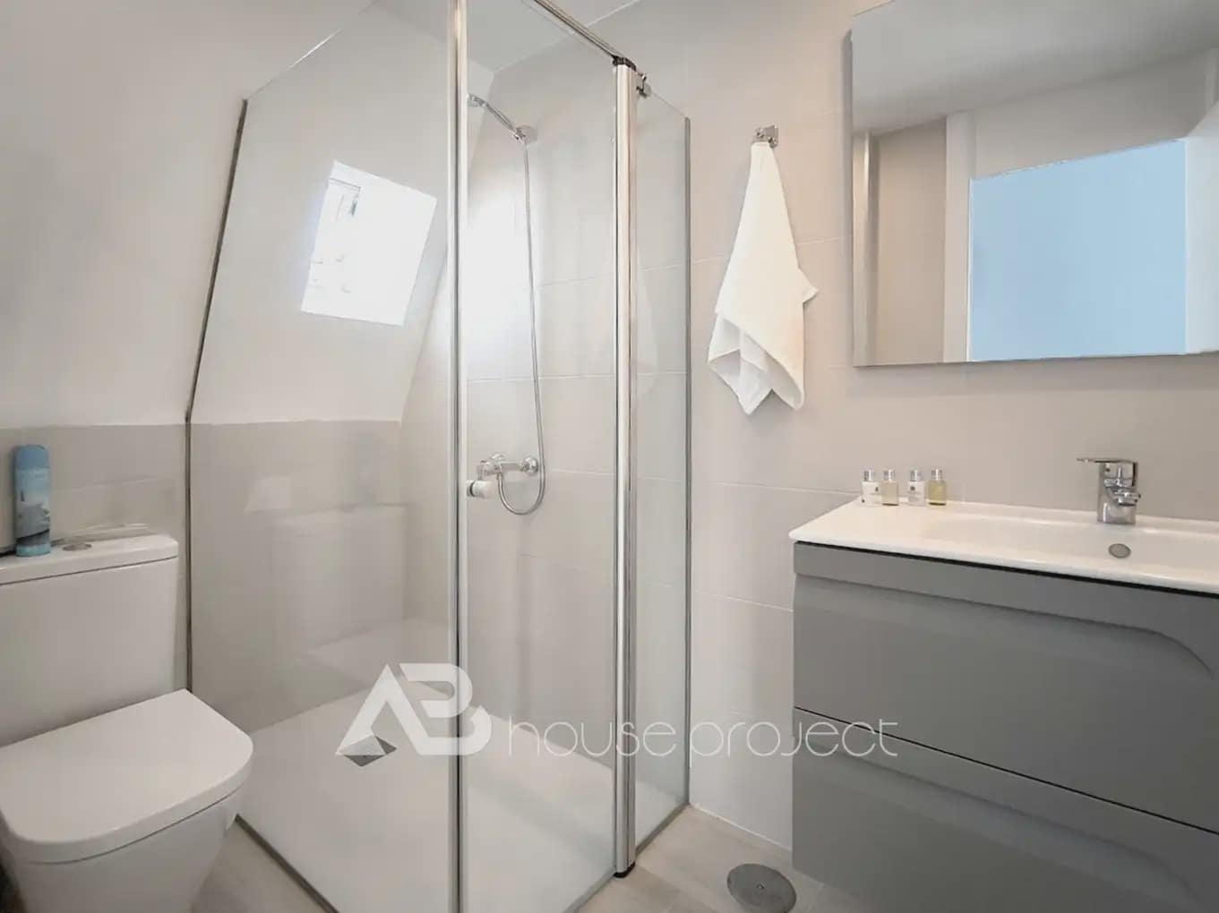 3 slaapkamer Flat te koop in Adeje met zwembad garage - € 640.000 (Ref: 9788831)