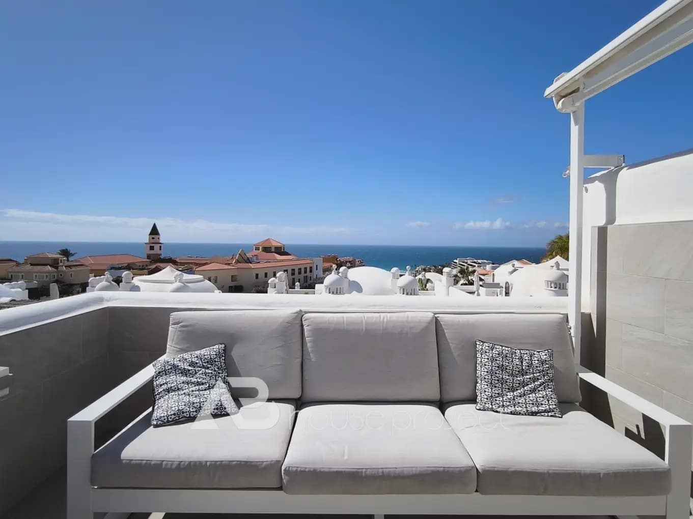 3 slaapkamer Flat te koop in Adeje met zwembad garage - € 640.000 (Ref: 9788831)