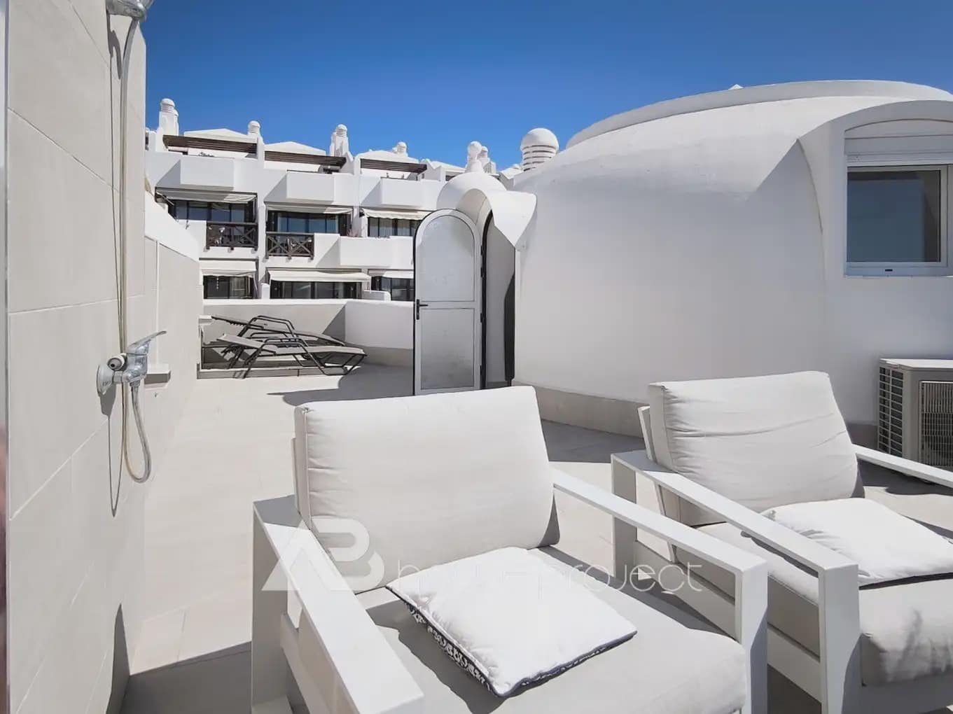 3 slaapkamer Flat te koop in Adeje met zwembad garage - € 640.000 (Ref: 9788831)