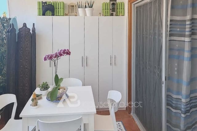 2 soveværelse Lejlighed til salg i Los Cristianos, Arona med swimmingpool - € 490.000 (Ref: 9788833)