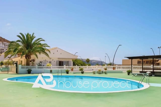2 soveværelse Lejlighed til salg i Los Cristianos, Arona med swimmingpool - € 490.000 (Ref: 9788833)