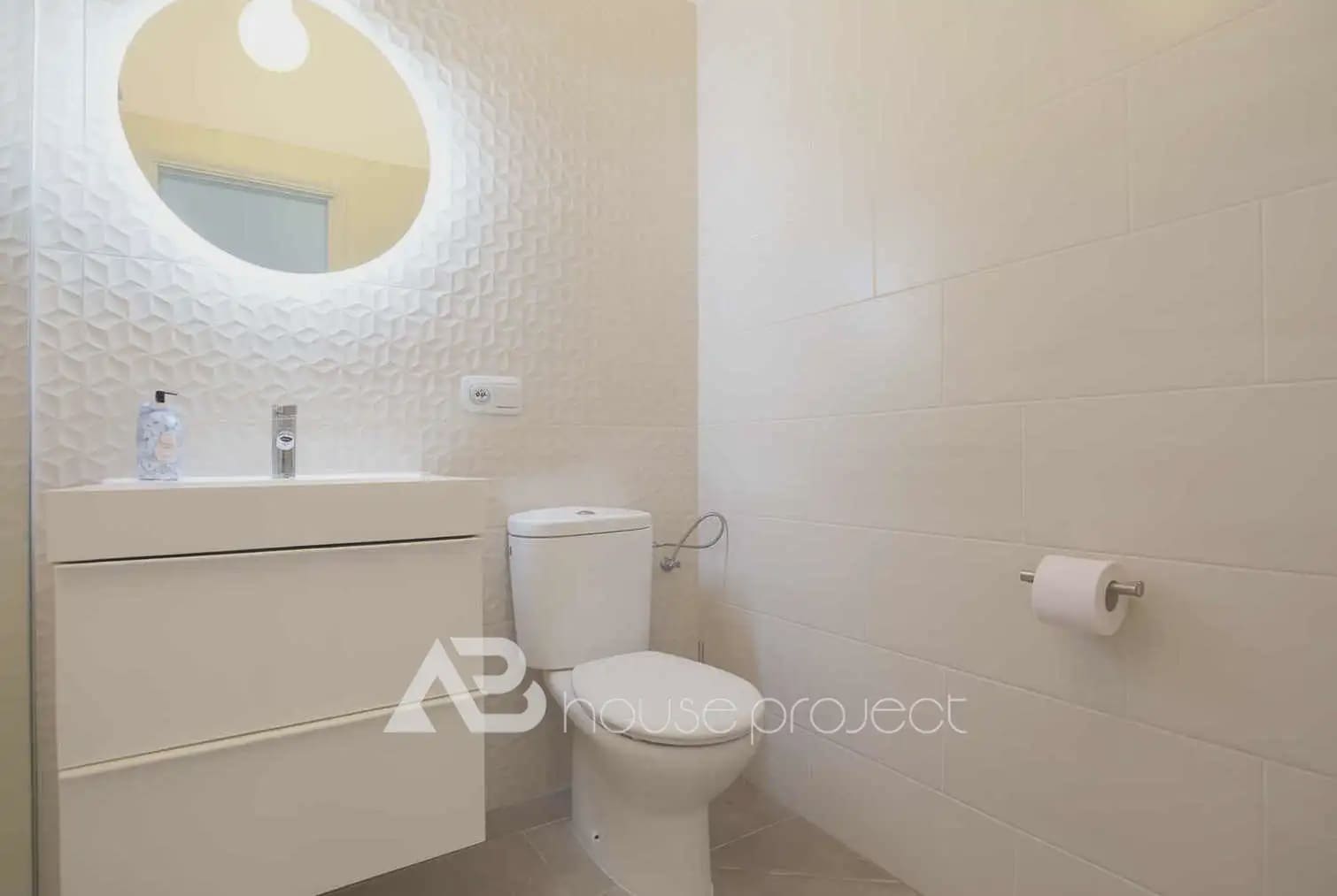 2 soveværelse Penthouse til salg i Arona med swimmingpool garage - € 325.000 (Ref: 9788834)