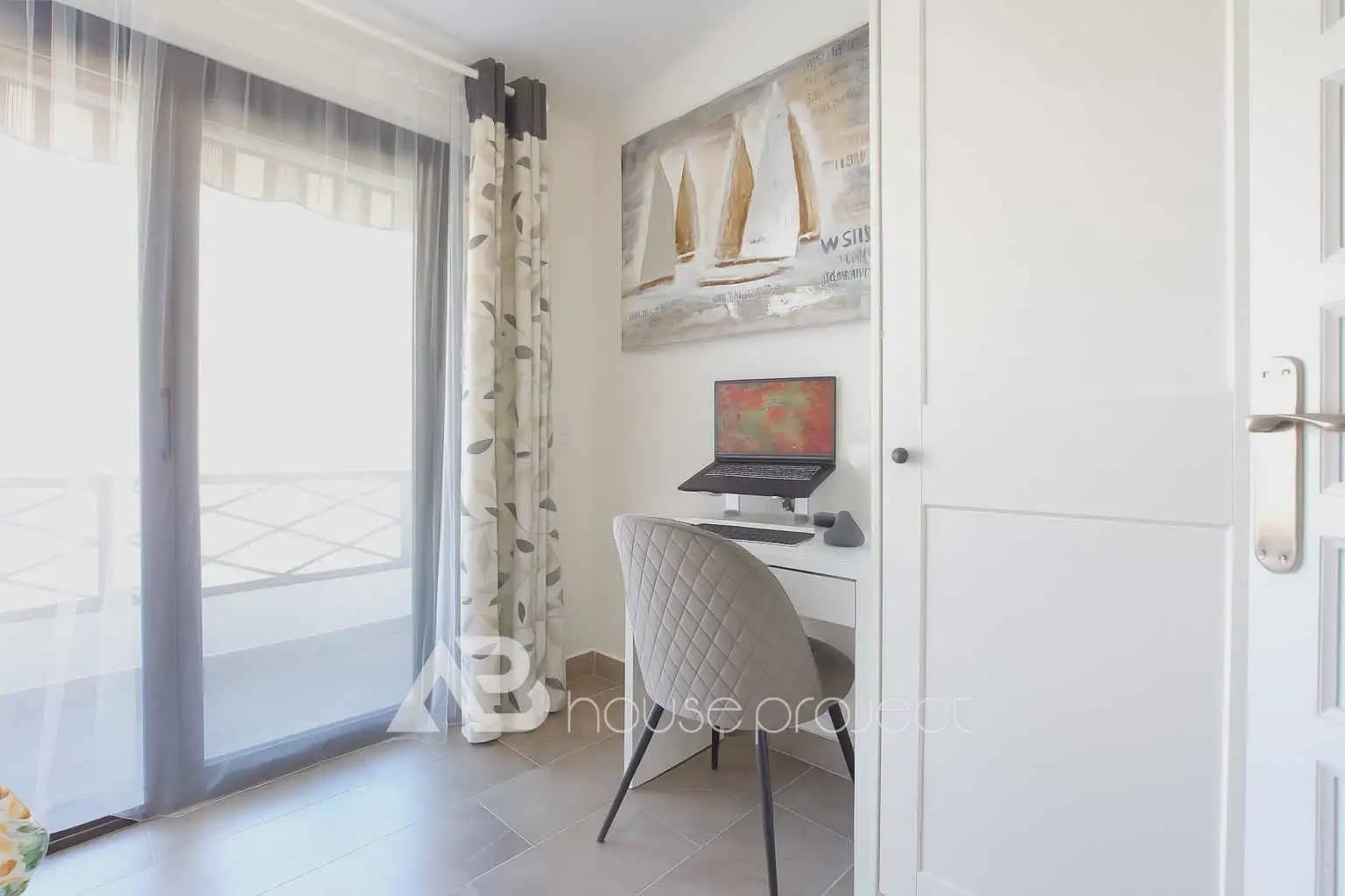 2 soveværelse Penthouse til salg i Arona med swimmingpool garage - € 325.000 (Ref: 9788834)