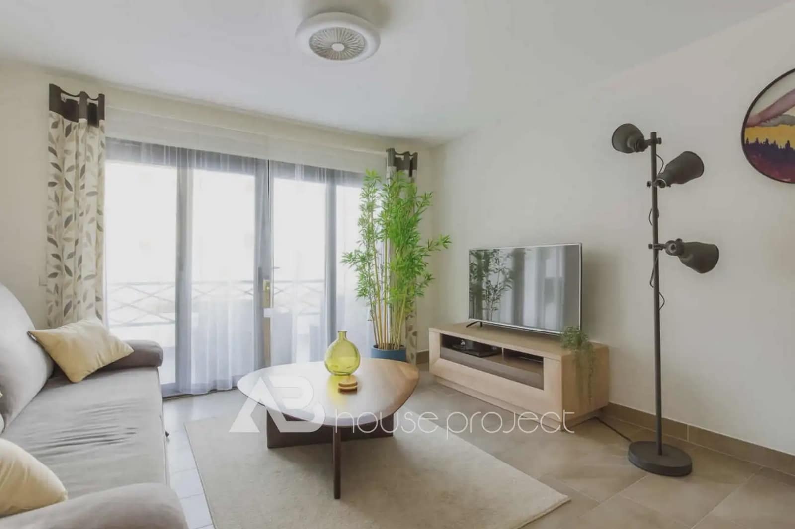 2 soveværelse Penthouse til salg i Arona med swimmingpool garage - € 325.000 (Ref: 9788834)