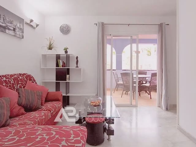 1 slaapkamer Flat te koop in Arona met zwembad - € 285.000 (Ref: 9829900)