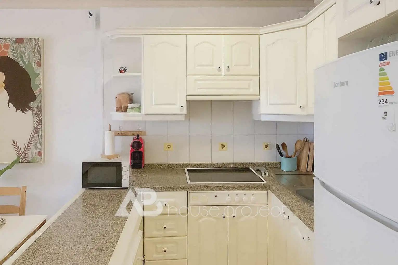 2 bedroom Flat for sale in Arona - € 385,000 (Ref: 9829902)