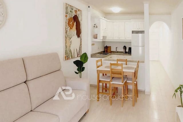 2 soverom Leilighet til salgs i Los Cristianos, Arona - € 385 000 (Ref: 9829902)