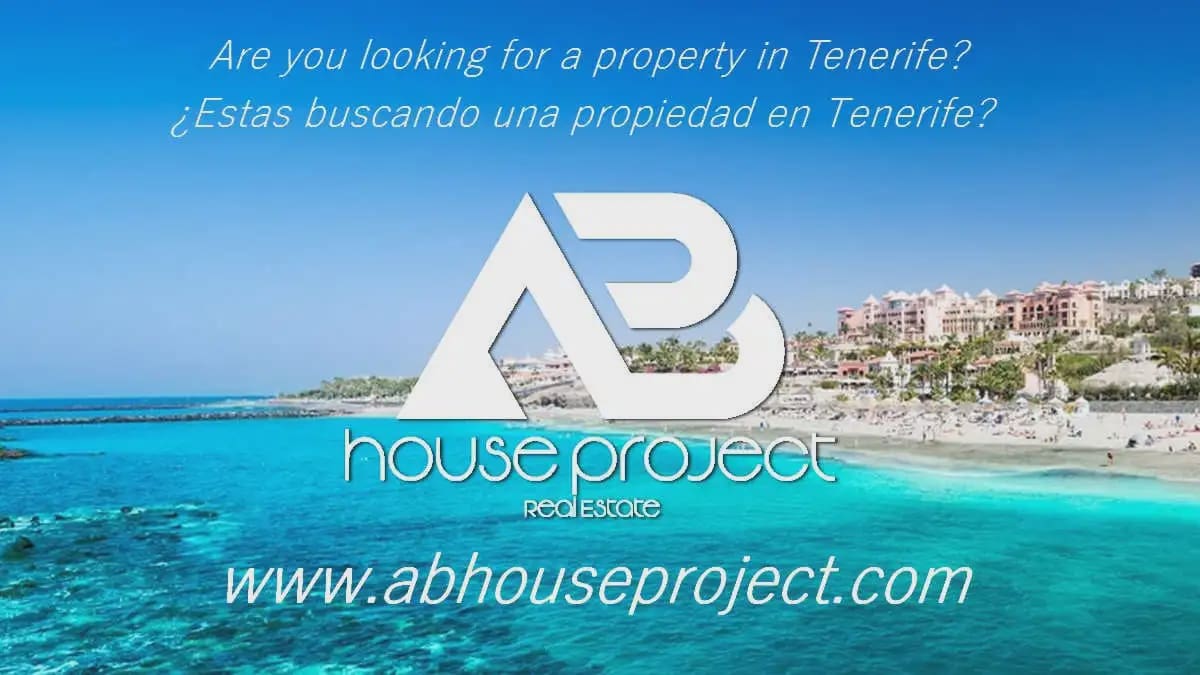2 bedroom Penthouse for sale in Arona with pool garage - € 379,000 (Ref: 9834605)