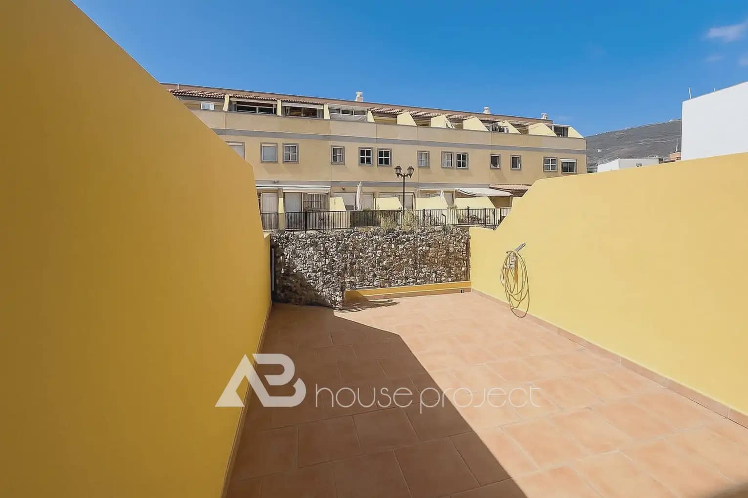 3 soverom Hus til salgs i Arona med garasje - € 290 000 (Ref: 9863587)