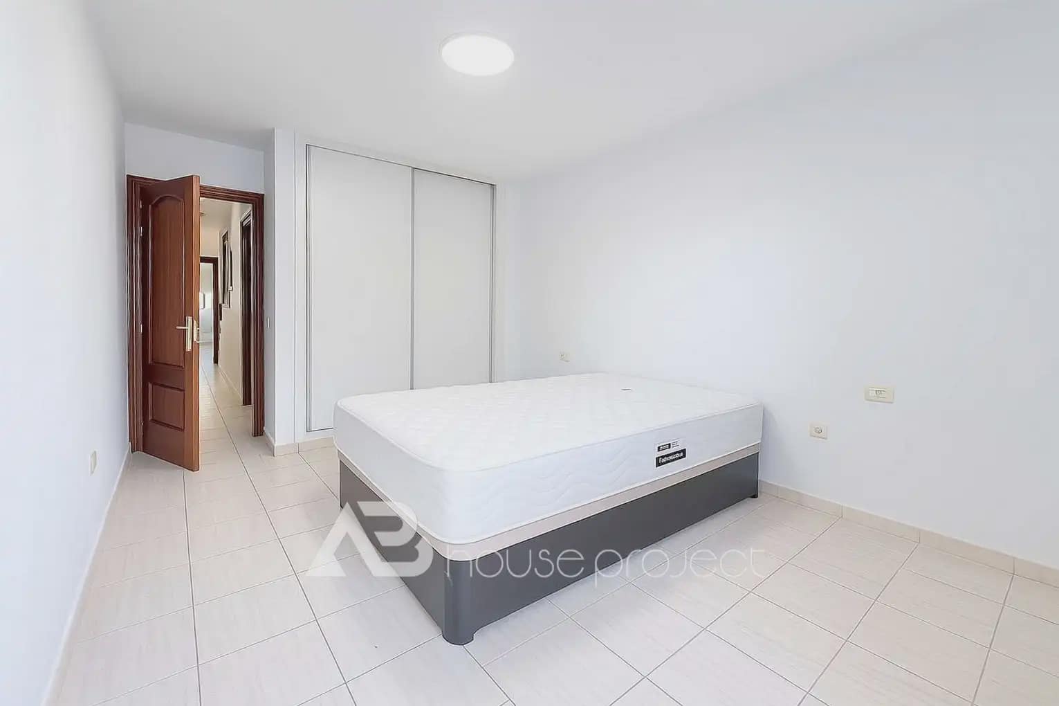 3 soverom Hus til salgs i Arona med garasje - € 290 000 (Ref: 9863587)