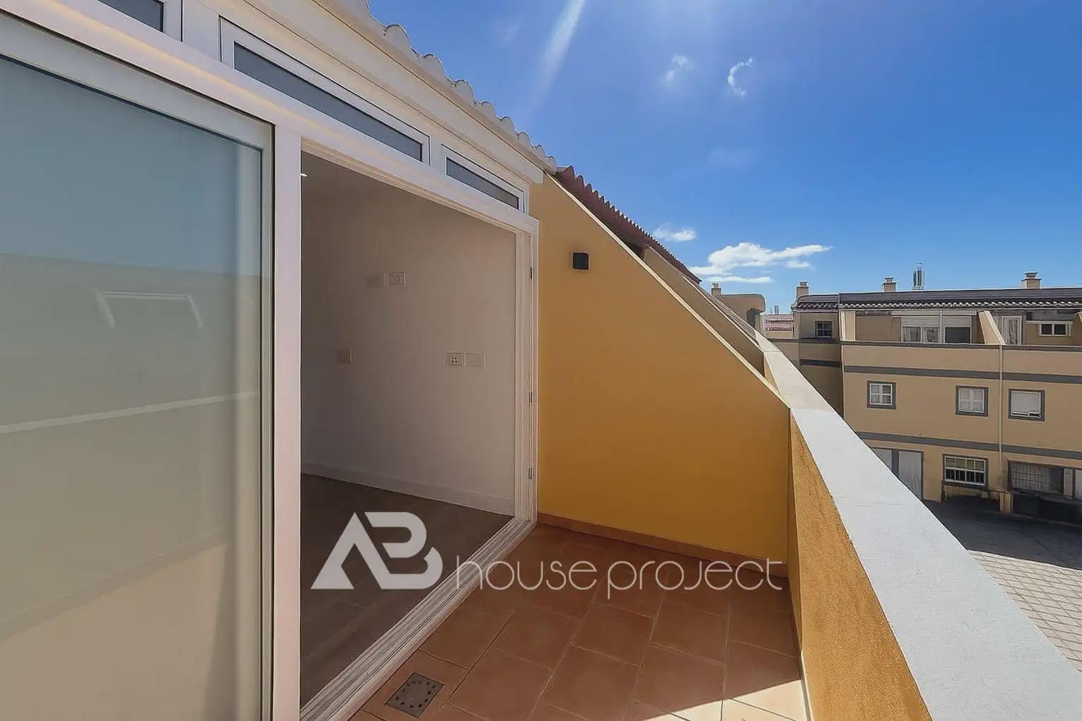 3 soverom Hus til salgs i Arona med garasje - € 290 000 (Ref: 9863587)