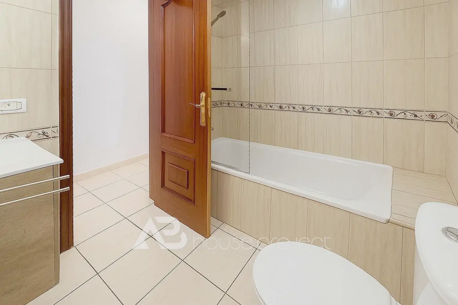 3 soverom Hus til salgs i Arona med garasje - € 290 000 (Ref: 9863587)