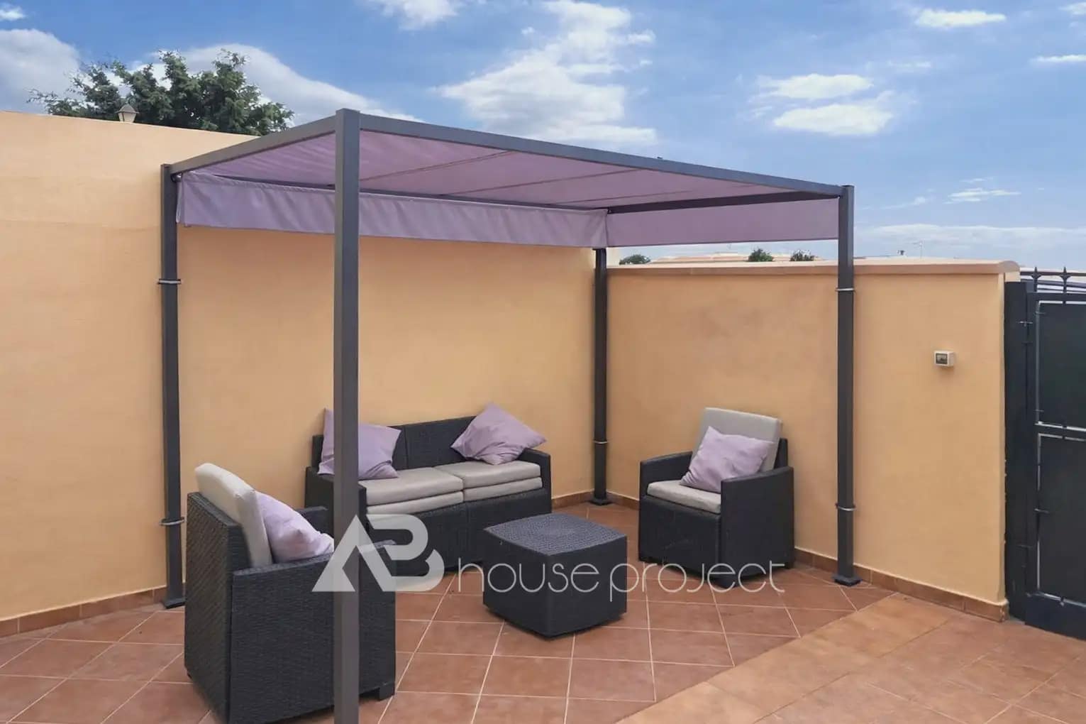 4 Zimmer Villa zu verkaufen in Arona mit Garage - 478.000 € (Ref: 9950402)