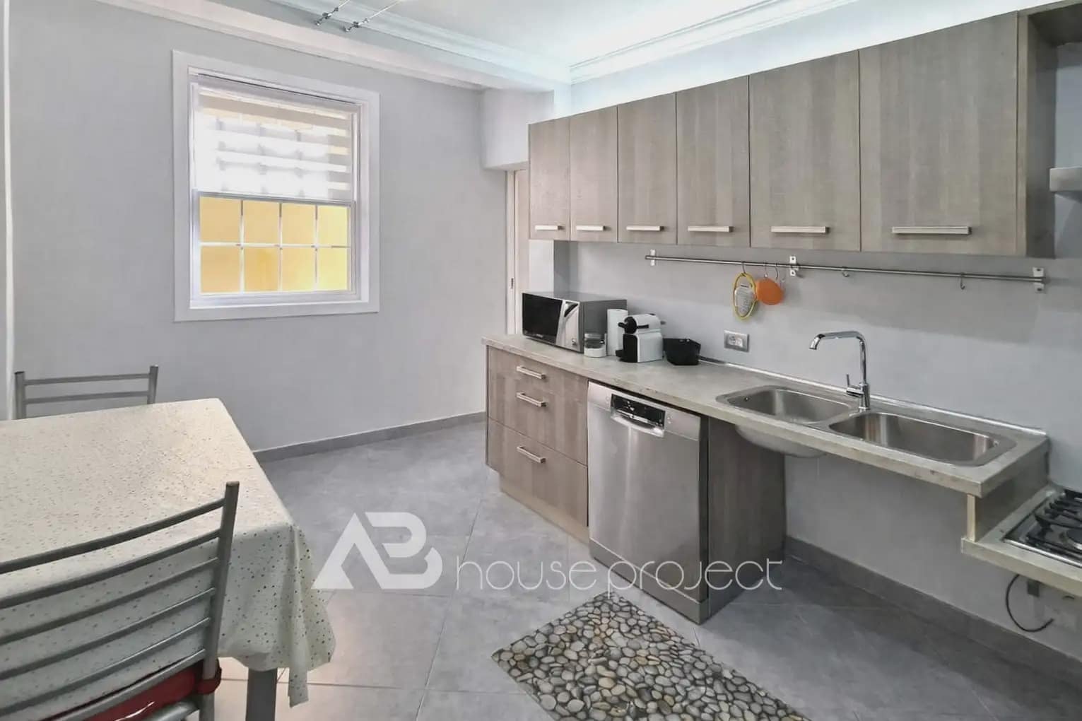 4 Zimmer Villa zu verkaufen in Arona mit Garage - 478.000 € (Ref: 9950402)