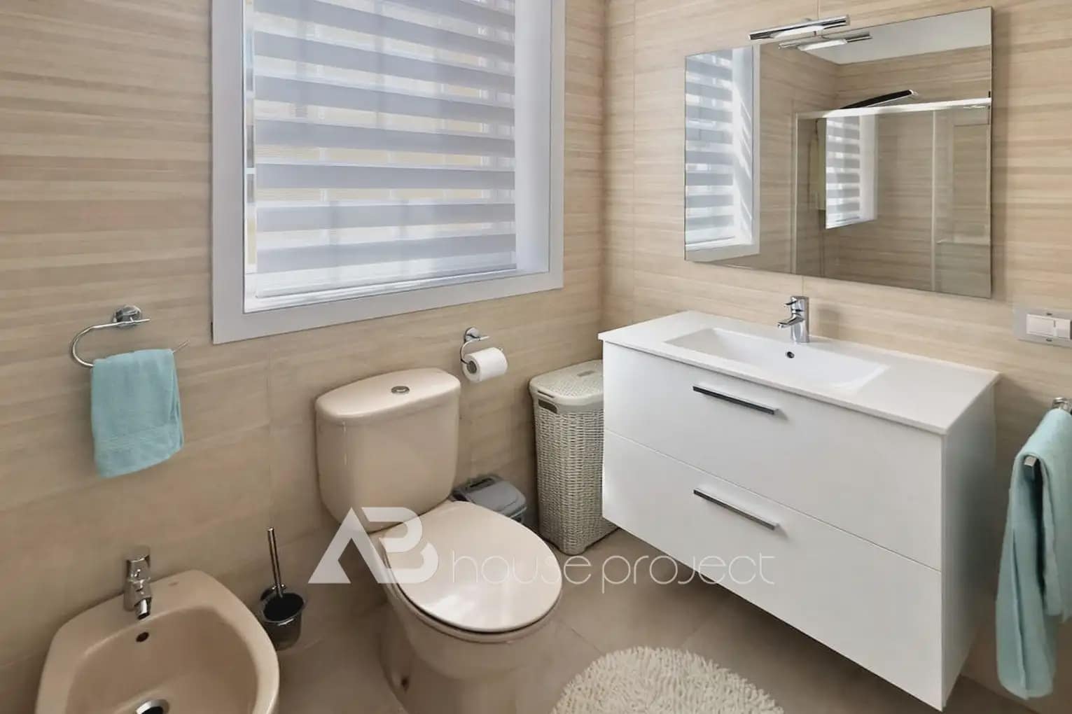 4 Zimmer Villa zu verkaufen in Arona mit Garage - 478.000 € (Ref: 9950402)