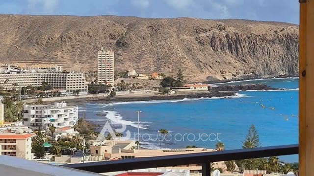 2 soverom Leilighet til salgs i Los Cristianos, Arona med svømmebasseng - € 350 000 (Ref: 9971640)