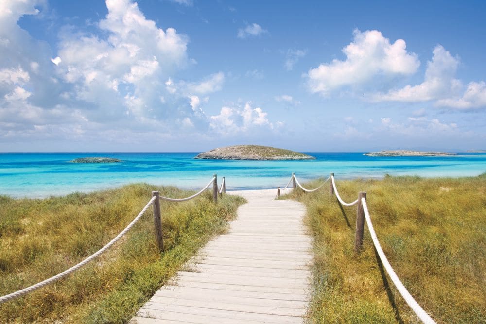 8 soveværelse Villa til salg i Formentera kommune med swimmingpool garage - € 3.180.000 (Ref: 10033317)