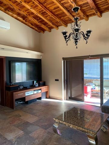 8 soveværelse Villa til salg i Formentera kommune med swimmingpool garage - € 3.180.000 (Ref: 10033317)