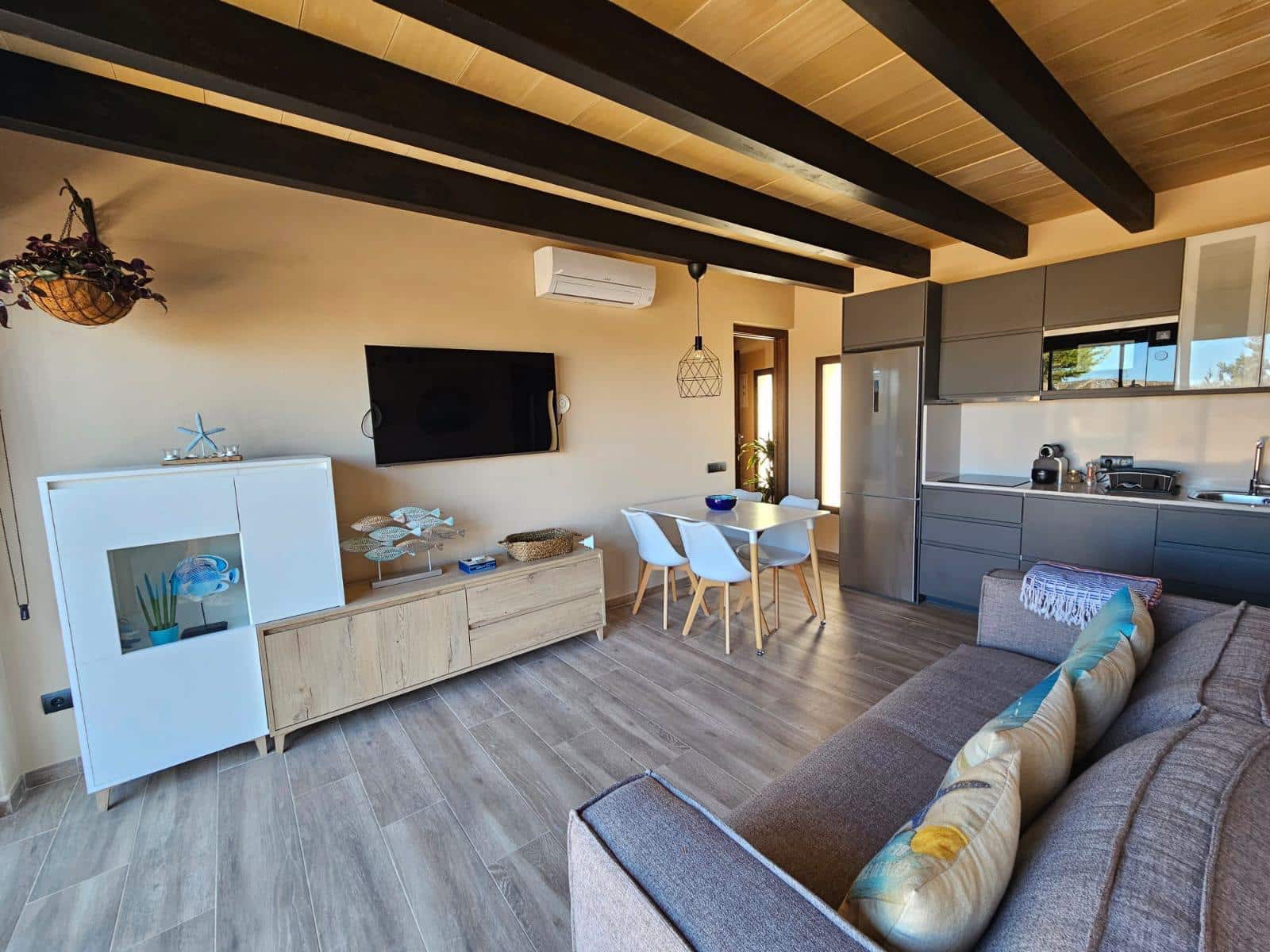 8 soveværelse Villa til salg i Formentera kommune med swimmingpool garage - € 3.180.000 (Ref: 10033317)