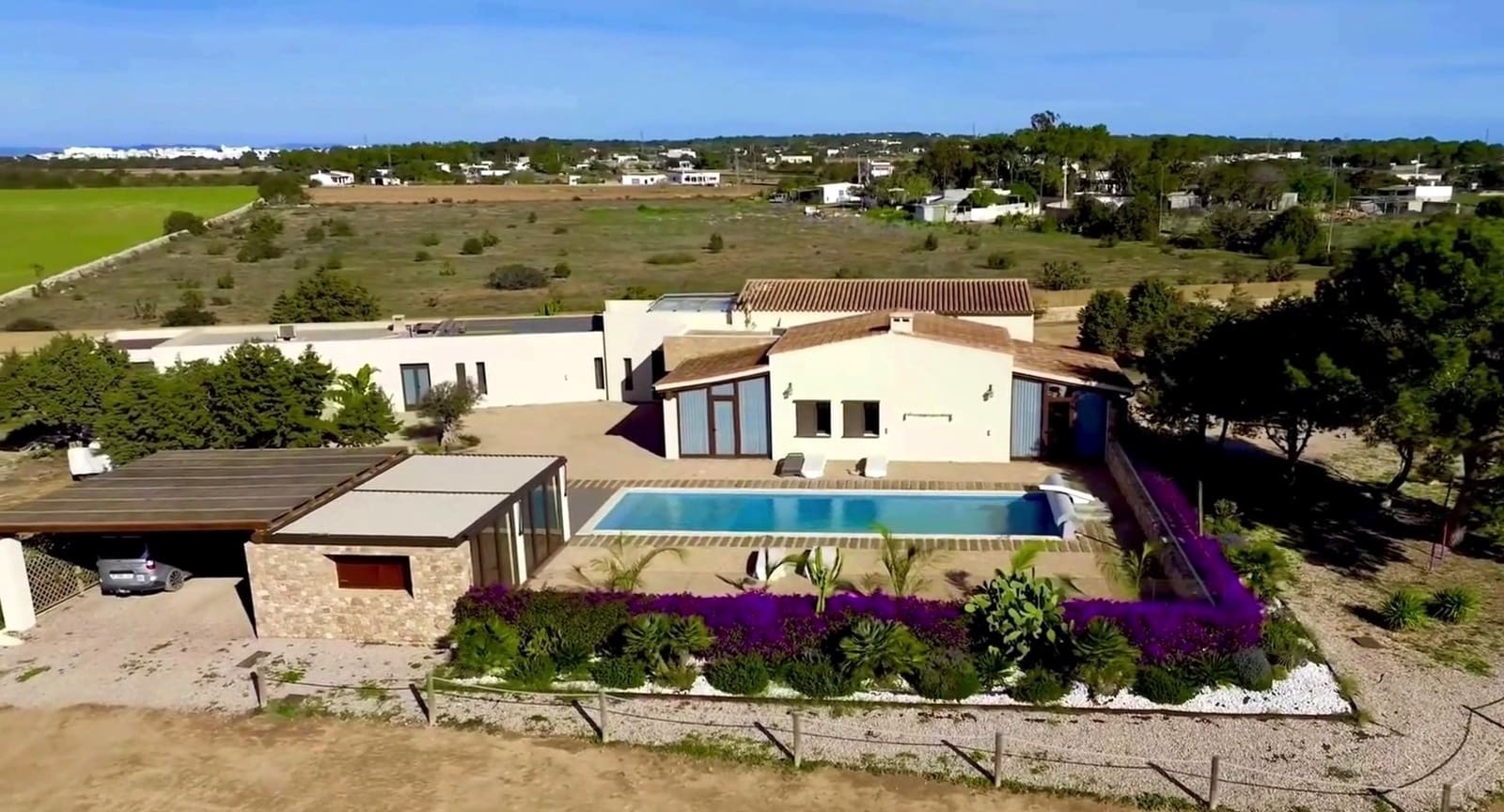 8 soveværelse Villa til salg i Formentera kommune med swimmingpool garage - € 3.180.000 (Ref: 10033317)