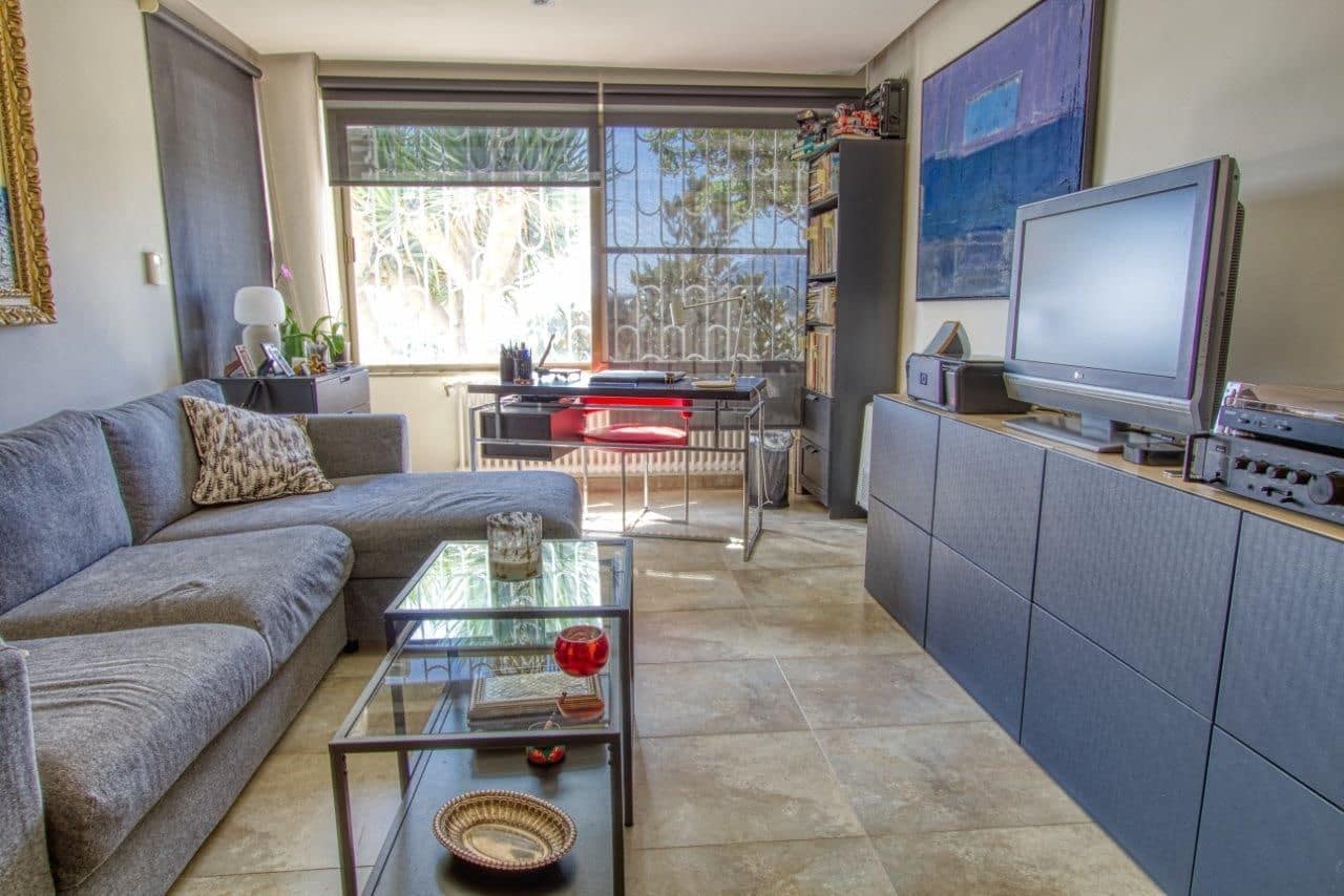 6 bedroom Villa for sale in Altea with pool garage - € 1,990,000 (Ref: 7931843)