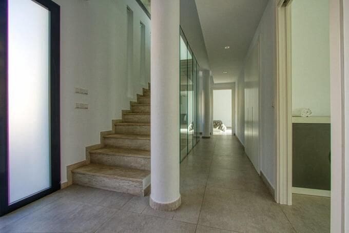 4 bedroom Villa for sale in Calpe / Calp with pool garage - € 900,000 (Ref: 8116729)