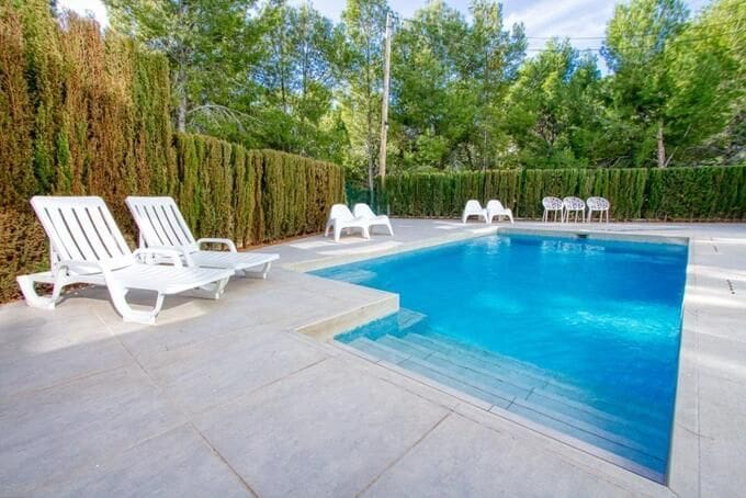 4 bedroom Villa for sale in Calpe / Calp with pool garage - € 900,000 (Ref: 8116729)