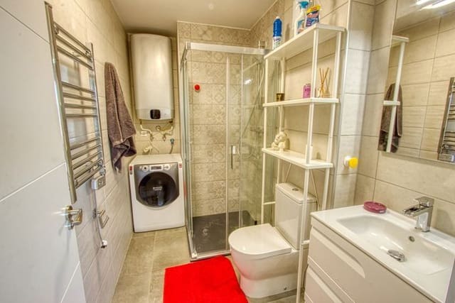 1 makuuhuone Asunto myytävänä paikassa Albir, Alfaz del Pi / L'Alfàs del Pi mukana uima-altaan 
autotalli - 205 000 € (Ref: 8302469)