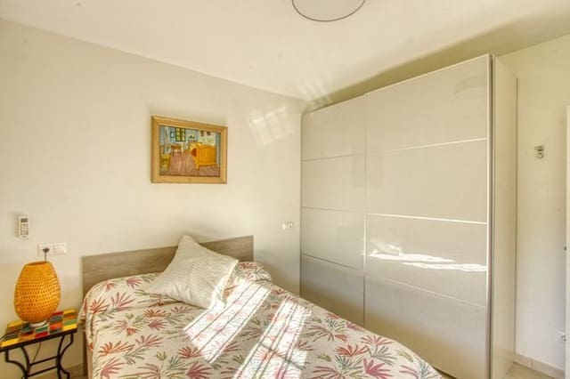 1 makuuhuone Asunto myytävänä paikassa Albir, Alfaz del Pi / L'Alfàs del Pi mukana uima-altaan 
autotalli - 205 000 € (Ref: 8302469)