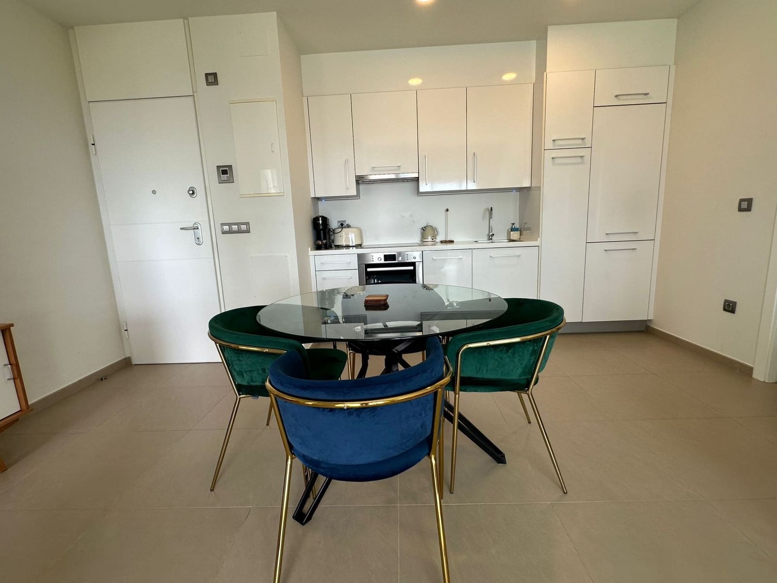 1 makuuhuone Huoneisto myytävänä paikassa Benidorm mukana uima-altaan 
autotalli - 399 000 € (Ref: 8315816)