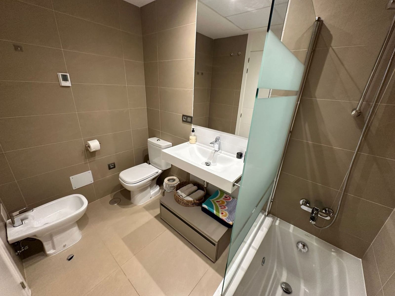 1 makuuhuone Huoneisto myytävänä paikassa Benidorm mukana uima-altaan 
autotalli - 399 000 € (Ref: 8315816)