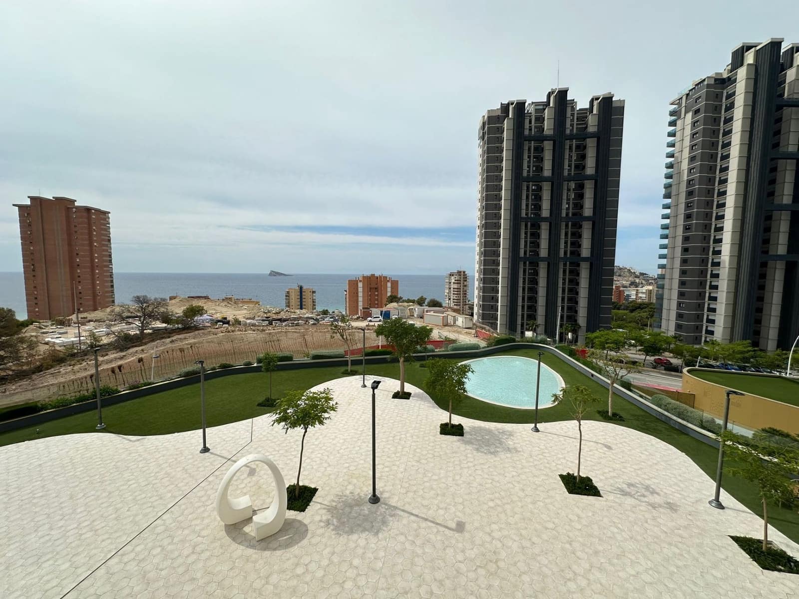 1 makuuhuone Huoneisto myytävänä paikassa Benidorm mukana uima-altaan 
autotalli - 399 000 € (Ref: 8315816)