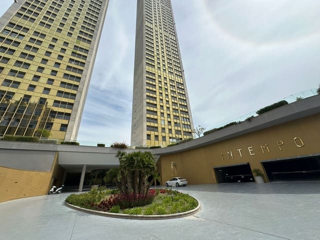 1 makuuhuone Huoneisto myytävänä paikassa Benidorm mukana uima-altaan 
autotalli - 399 000 € (Ref: 8315816)