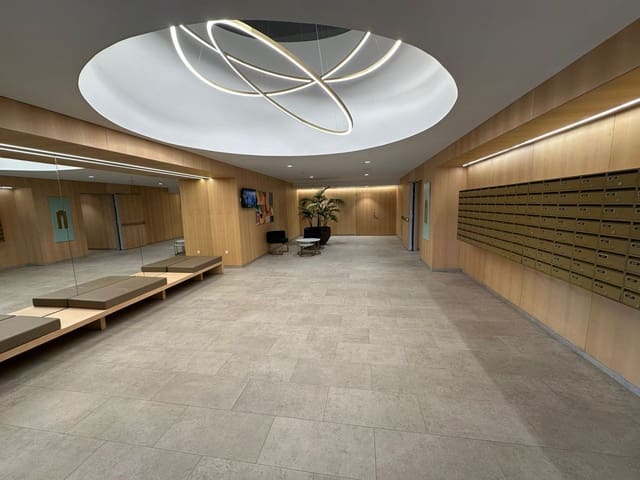 1 makuuhuone Huoneisto myytävänä paikassa Benidorm mukana uima-altaan 
autotalli - 399 000 € (Ref: 8315816)