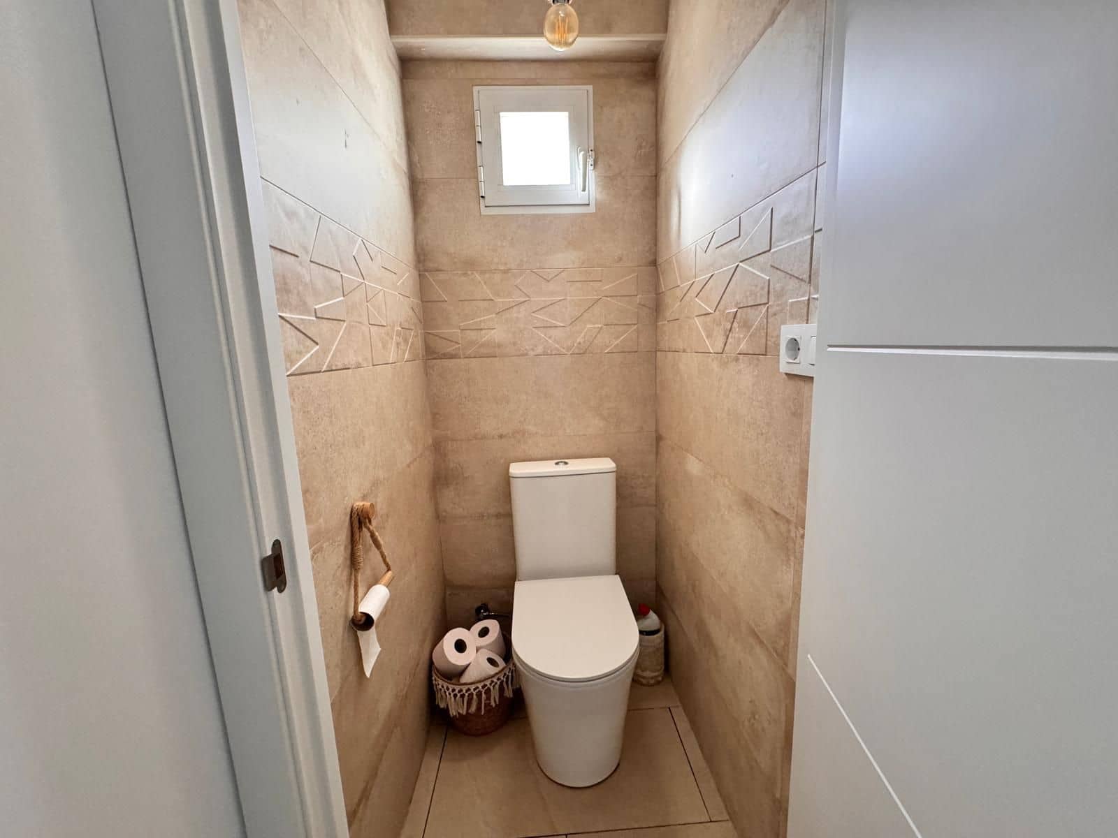 Chalet de 5 habitaciones en Calpe / Calp en venta - 670.000 € (Ref: 8422970)