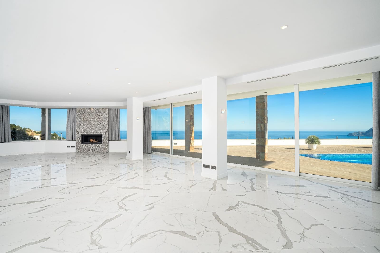 7 bedroom Villa for sale in Altea with pool garage - € 4,750,000 (Ref: 8446391)