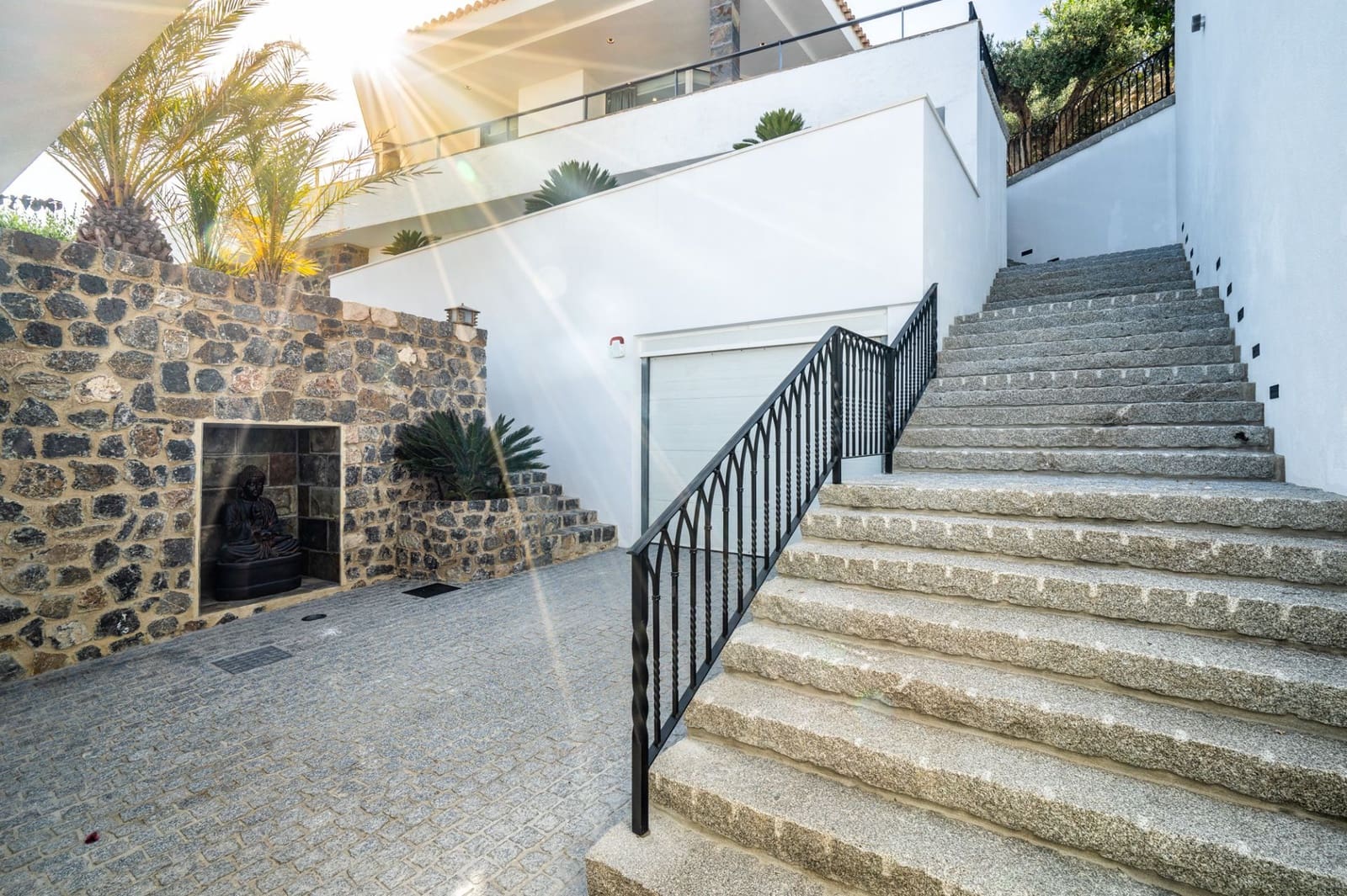 7 bedroom Villa for sale in Altea with pool garage - € 4,750,000 (Ref: 8446391)