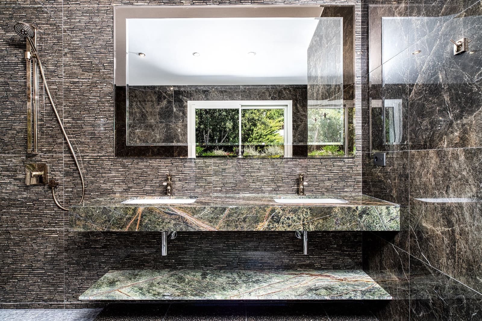 7 bedroom Villa for sale in Altea with pool garage - € 4,750,000 (Ref: 8446391)