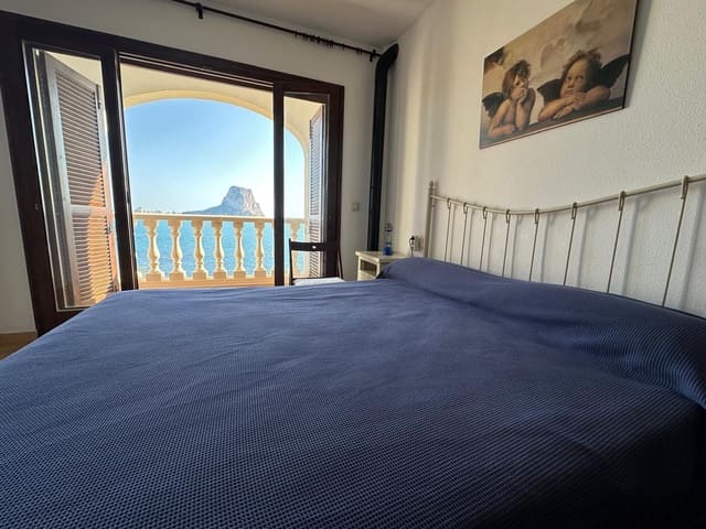 4 makuuhuone Huvila myytävänä paikassa Calpe / Calp mukana uima-altaan 
autotalli - 529 500 € (Ref: 8703646)