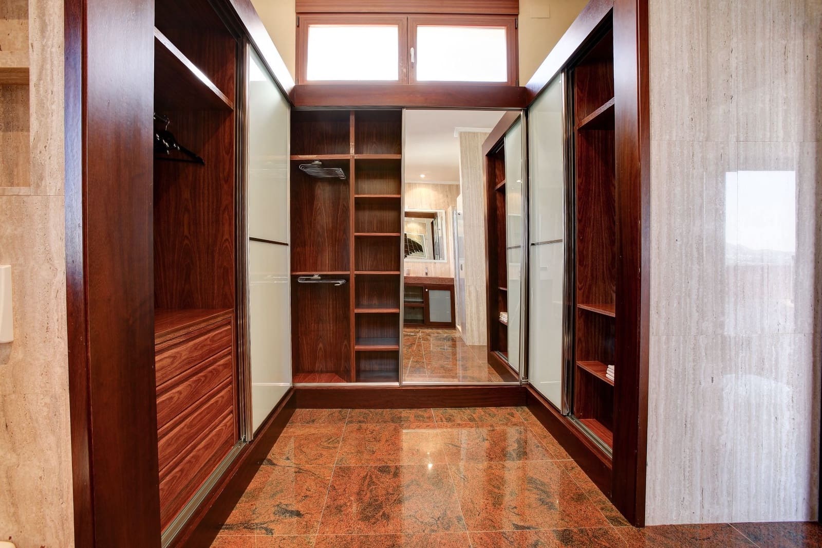 5 soveværelse Villa til salg i Adsubia med swimmingpool garage - € 1.390.000 (Ref: 8851162)