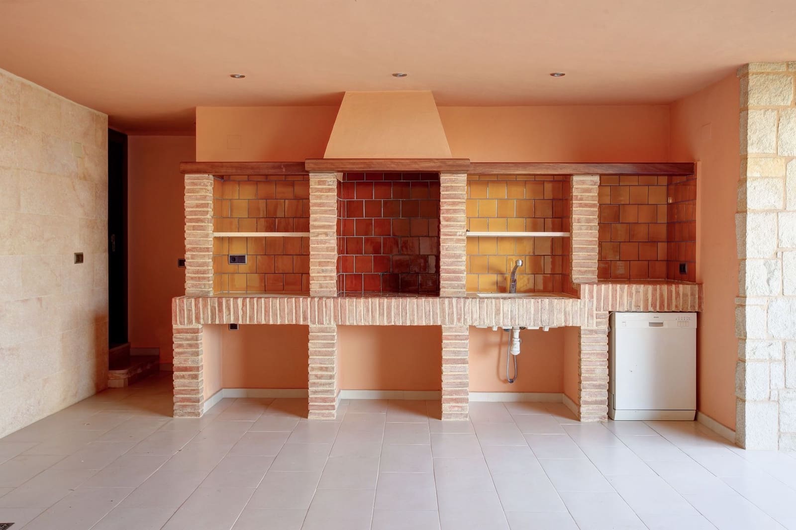 5 soveværelse Villa til salg i Adsubia med swimmingpool garage - € 1.390.000 (Ref: 8851162)