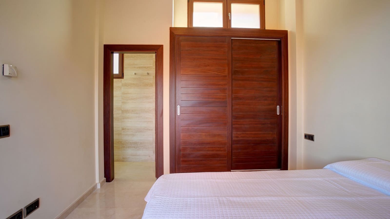 5 soveværelse Villa til salg i Adsubia med swimmingpool garage - € 1.390.000 (Ref: 8851162)