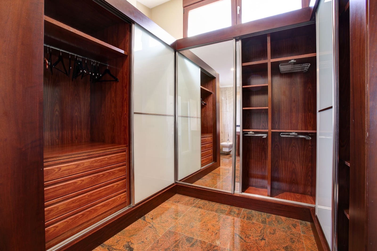 5 soveværelse Villa til salg i Adsubia med swimmingpool garage - € 1.390.000 (Ref: 8851162)