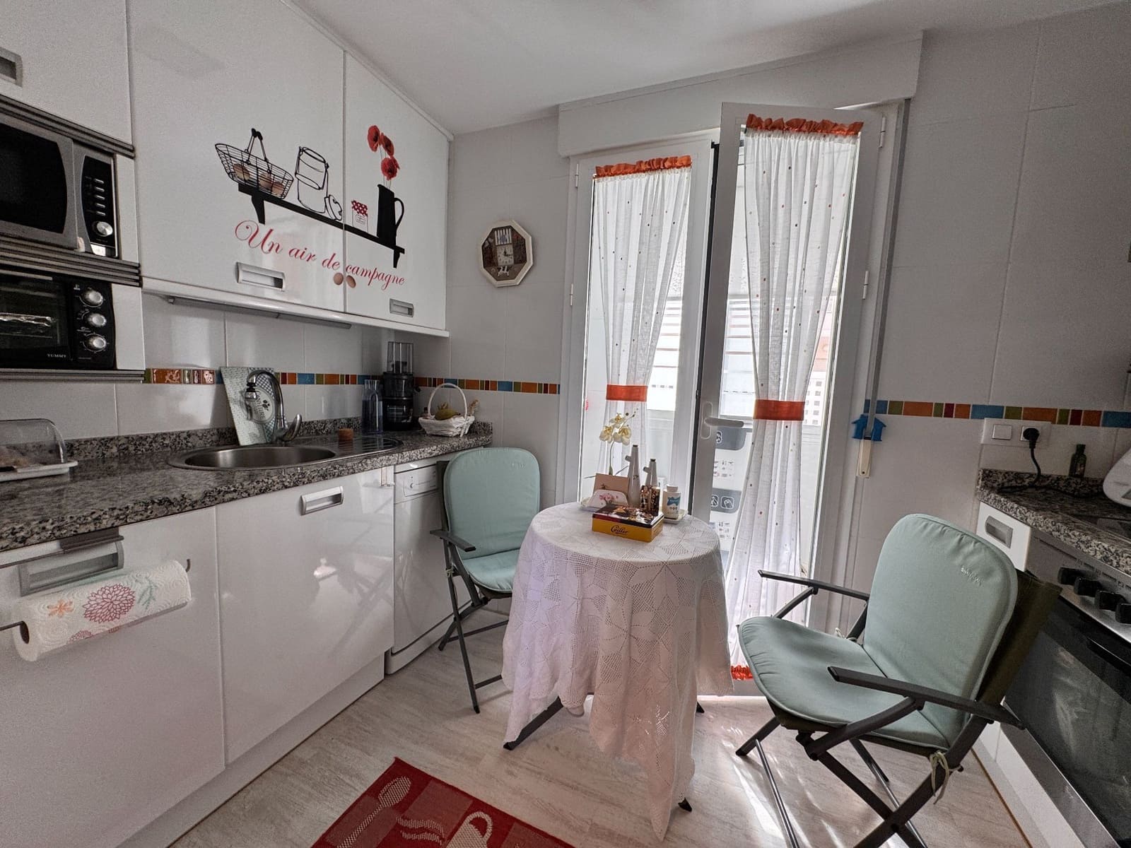 2 bedroom Apartment for sale in Denia with pool garage - € 301,000 (Ref: 9029302)