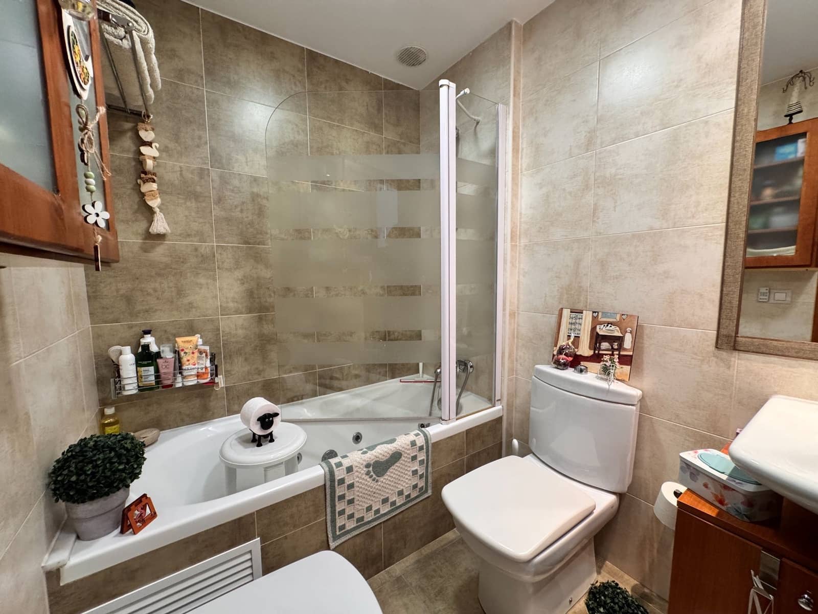 2 bedroom Apartment for sale in Denia with pool garage - € 301,000 (Ref: 9029302)