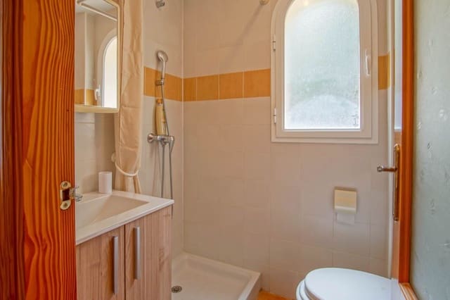 2 sypialnia Willa na sprzedaż w Altea z basenem garażem - 315 000 € (Ref: 9110033)