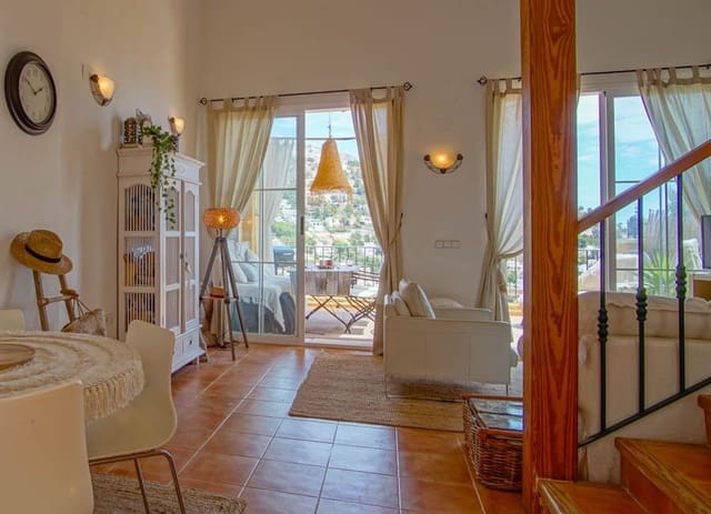 2 quarto Moradia para venda em Altea com piscina garagem - 295 000 € (Ref: 9110033)